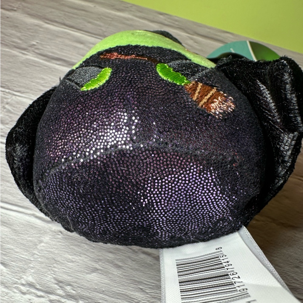 Squishmallows 3.5” Wicked Elphaba Bag Charm Keychain Clip NWT - Picture 6 of 7